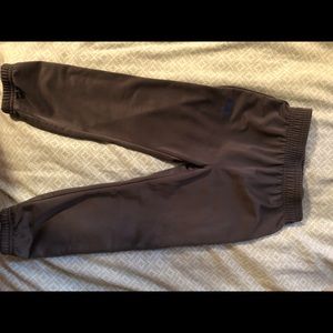 Boys Under Armour sweatpants